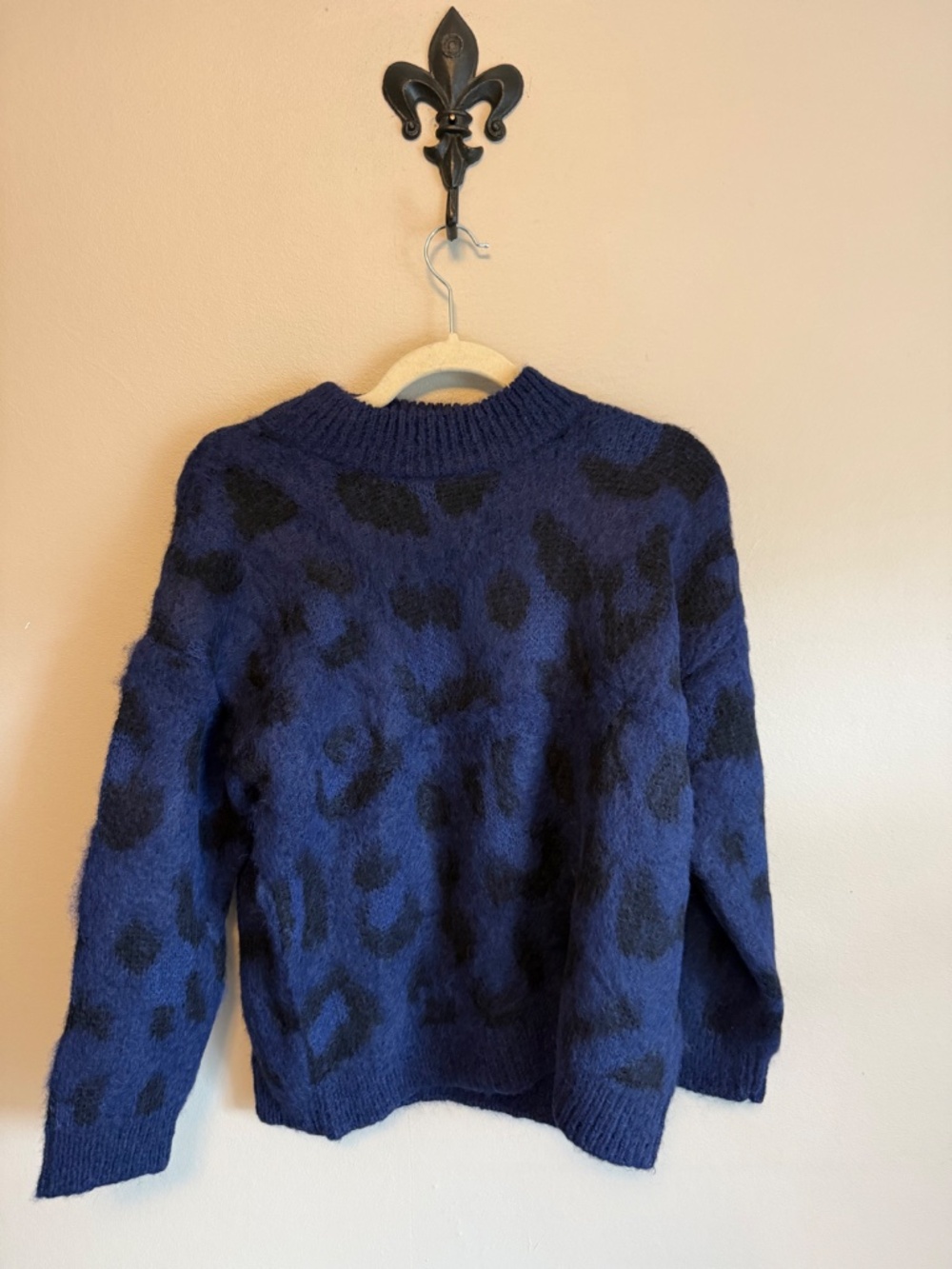 Kate Spade Blue Black Leopard Alpaca Sweater — M